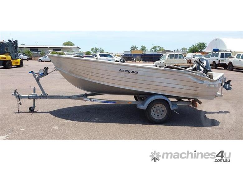 caption Ally Craft 425 Reel Mate