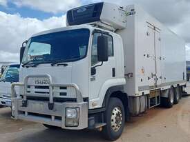 Isuzu FVL1400 - picture1' - Click to enlarge