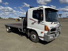 2006 HINO FD TRUCK  - picture0' - Click to enlarge