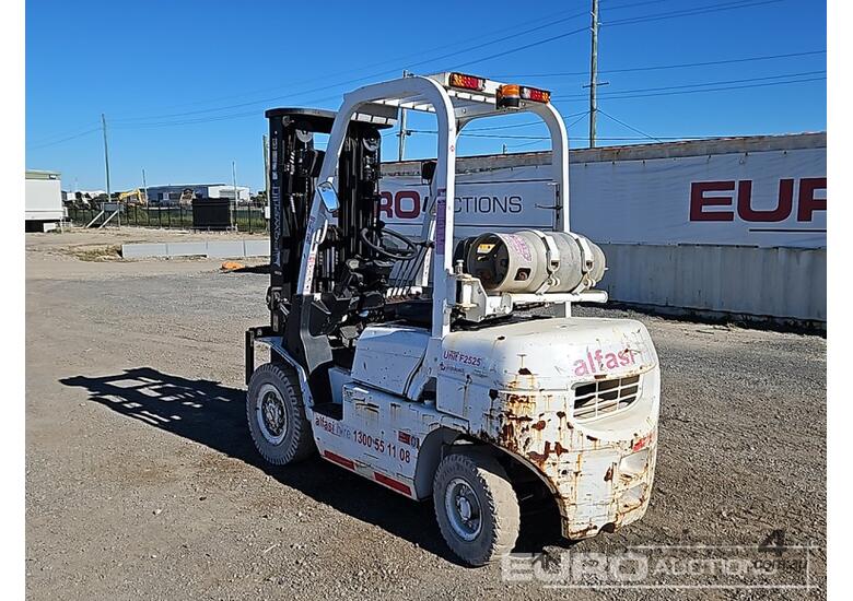 2014 Nissan Powerlift CPQD25N-RW22 