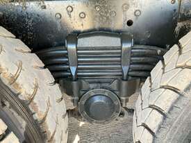 2014 Mitsubishi Fuso Skip Bin Truck - picture2' - Click to enlarge