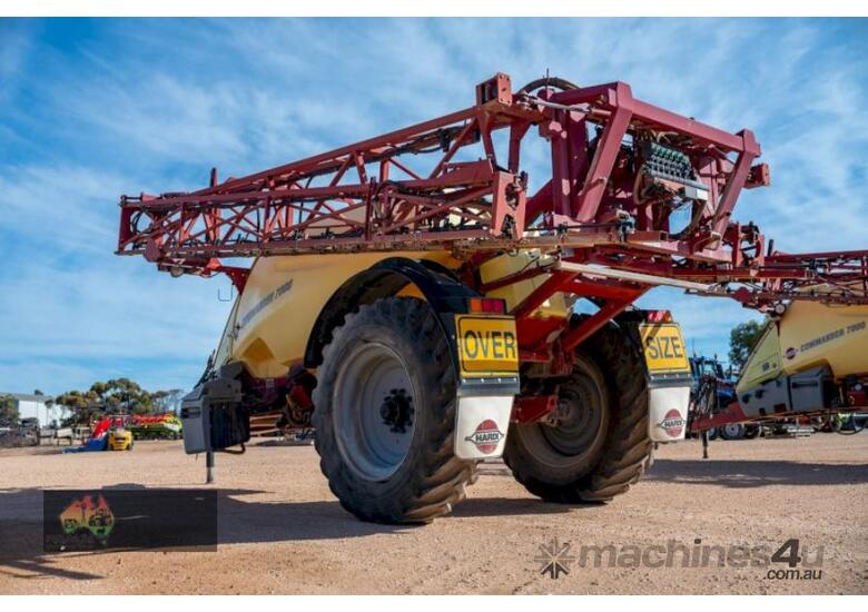 caption (8772) Hardi Commander 7036
