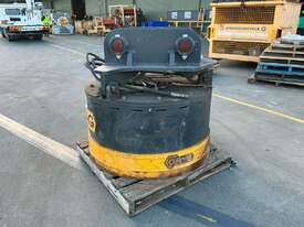 GRYB Hydraulic Magnet Attachment - picture0' - Click to enlarge