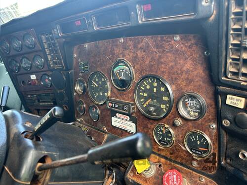 2004 Kenworth T604 6x4 Prime Mover