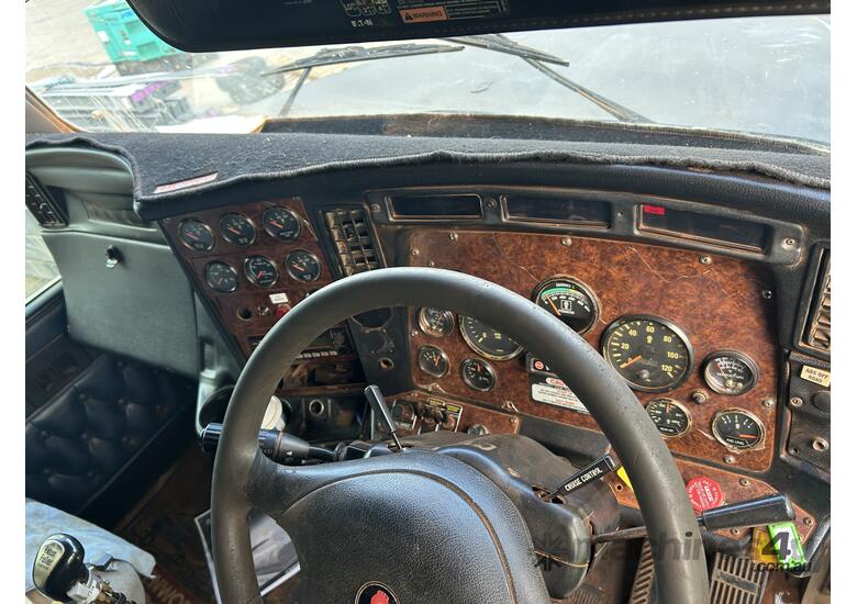 2004 Kenworth T604 6x4 Prime Mover