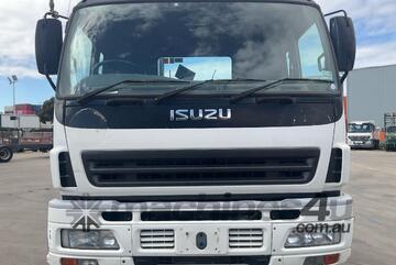 2007 Isuzu C3 C Series Cab Chassis
