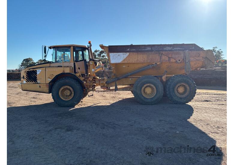 2006 Volvo A25D Articulated Dump Truck