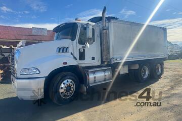Mack 2010   CMMR 6x4 Tipper