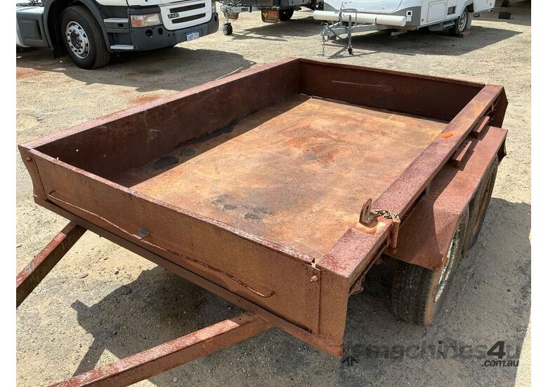 1988 Custom Tandem Axle Box Trailer