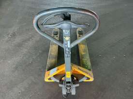 2012, Jungheinrich AG, AM 22, Manual Pallet Jack - picture0' - Click to enlarge