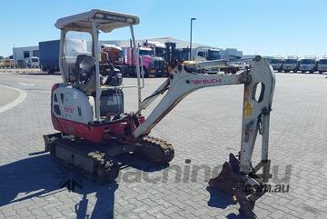 Takeuchi   TB216