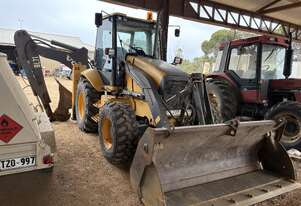 Volvo 2008   BL71 Backhoe