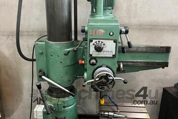 Formosa FM-700 Radial Arm Drill