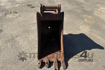 430mm Jaws General Purpose Bucket.