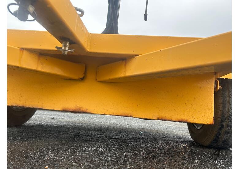 2013 Giga Signs Trailer Mounted Light Tower