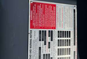 Nissan   2.5T Forklift