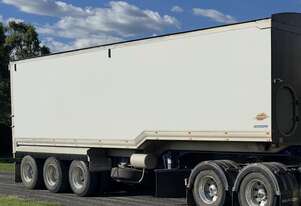 2022 Freightmaster Dropdeck Alloy Chassis Tipper.