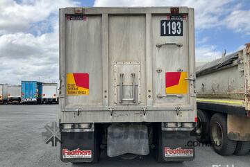 2012 Freightliner Coronado Tipper