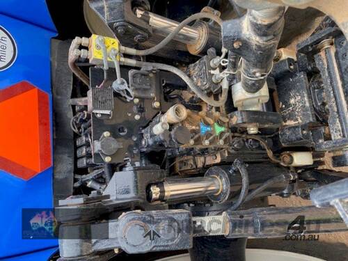(8728) 2017 New Holland T8.435
