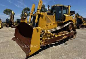CAT D8T Track Type Tractors