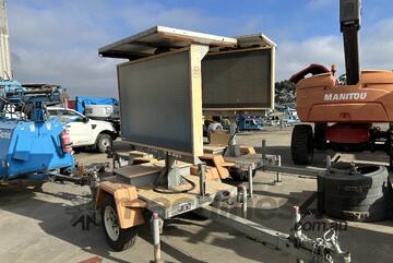 2017 Data Signs 5 Colour VMS Board (No Battery)