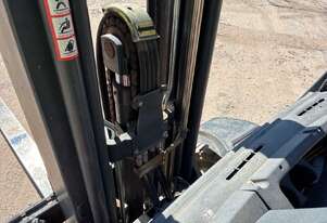 Linde 2008   H35T Forklift