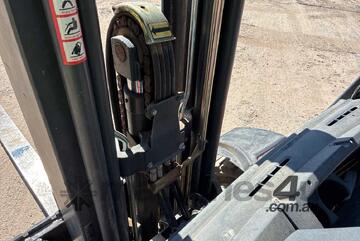 Linde 2008   H35T Forklift
