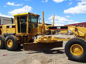 Cat 12H  Grader - picture0' - Click to enlarge