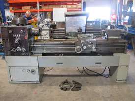Centre Lathe 350x1500mm - picture0' - Click to enlarge