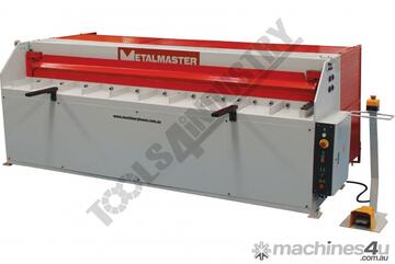 Metalmaster 2470 x 1.6 Hyd Guillotine 240V