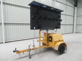 Trailer Factory Solar Arrow Board - picture0' - Click to enlarge