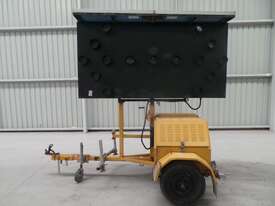 Trailer Factory Solar Arrow Board - picture0' - Click to enlarge