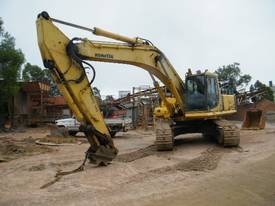 2000 KOMATSU EXCAVATOR WITH NEW HOSES AND WALKING GEAR - picture0' - Click to enlarge