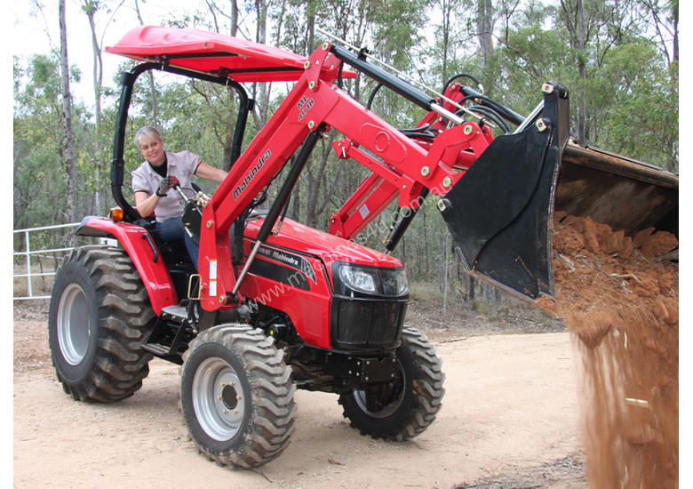 New mahindra 6110 CAB 4WD 4WD Tractors 079hp in , Listed on Machines4u