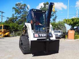1500 Kg / 1.5 Ton Lifting Boom suit Skid Steer  - picture0' - Click to enlarge