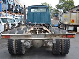 FORD L8000 LOUISVILLE Full Truck wrecking for parts to be sold - Top Quality great value  - picture1' - Click to enlarge