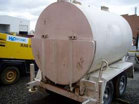 Mecal VR2 Vacuum Tank Trailer - picture1' - Click to enlarge