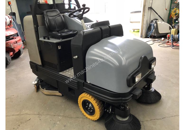 caption Used Fiorentini I115 Sweeper/ scrubber