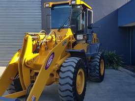 12.5 Tonne Wheel Loader Heavy Duty Quick Hitch, GP Bucket, Pallet Forks. - picture0' - Click to enlarge