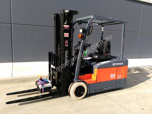 Toyota Business Class 2011 2.0 Tonne Electric Container Forklift 