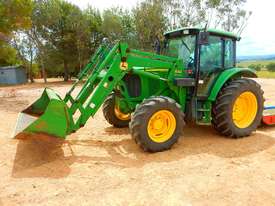 John Deere 6220 FWA/4WD Tractor - picture0' - Click to enlarge