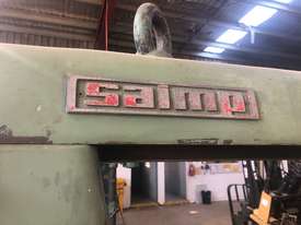Universal Milling Machine - picture2' - Click to enlarge