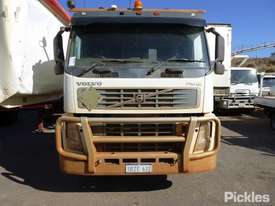 2005 Volvo FM 12 - picture1' - Click to enlarge