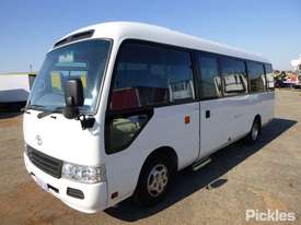 2015 Toyota Coaster - picture2' - Click to enlarge