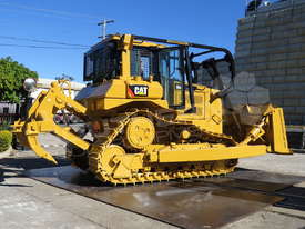 2005 CATERPILLAR D6R XL dozer SU Blade /w Sweeps Screens fitted DOZCATRT - picture1' - Click to enlarge
