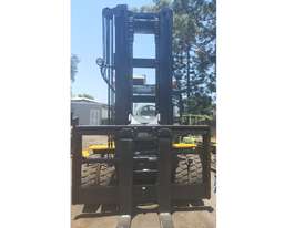 Yale/Taylor 12T (4.4m Lift) Diesel GT280 Forklift - picture1' - Click to enlarge