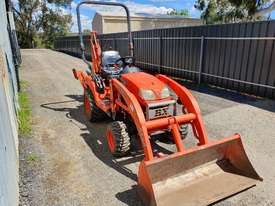Used Kubota BX25 ROPS Tractor - picture1' - Click to enlarge