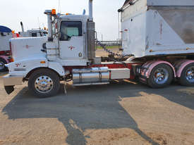 Kenworth T401 Primemover Truck - picture0' - Click to enlarge