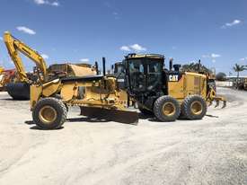Caterpillar 140M2 Grader - picture2' - Click to enlarge