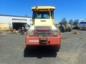 Dynapac CA302D Padfoot Roller - picture1' - Click to enlarge